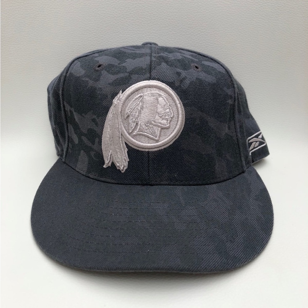 Vintage NFL New Era Washington Redskins Fitted Hat